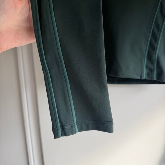 Nike One Dri Fit Long Sleeve Crop Top Green XS Athletic Athleisure - Picture 3 of 9